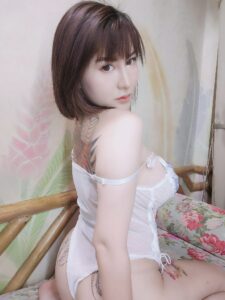 ladymeeyokk nobrath 23